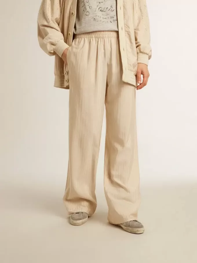 Pantalones de chándal de seda y viscosa beige claro para mujer. Pantalones de chándal de seda y viscosa beige claro para mujer.