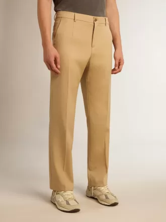 Pantalones de gabardina de lana para hombre en color arena