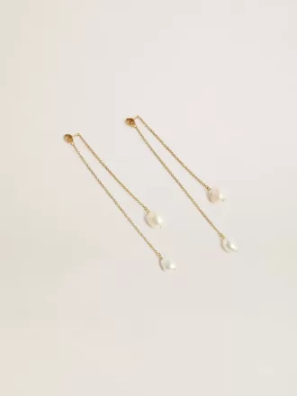 Pendientes largos con perlas