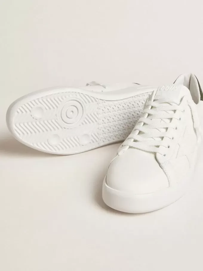 Purestar para hombre con estrella de piel blanca y lengüeta verde oscuro en el talón