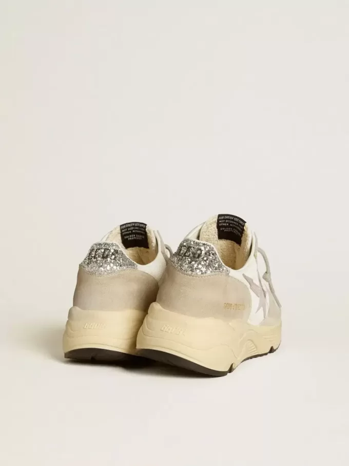 Running Sole LTD en malla con estrella de cuero y lengüeta brillante en el talón