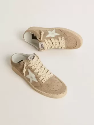 Sabot Ball Star para mujer en ante beige con estrella de piel blanca
