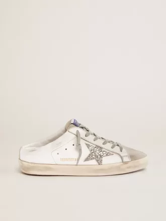 Sabot Super-Star con estrella brillante de platino y lengüeta de ante.