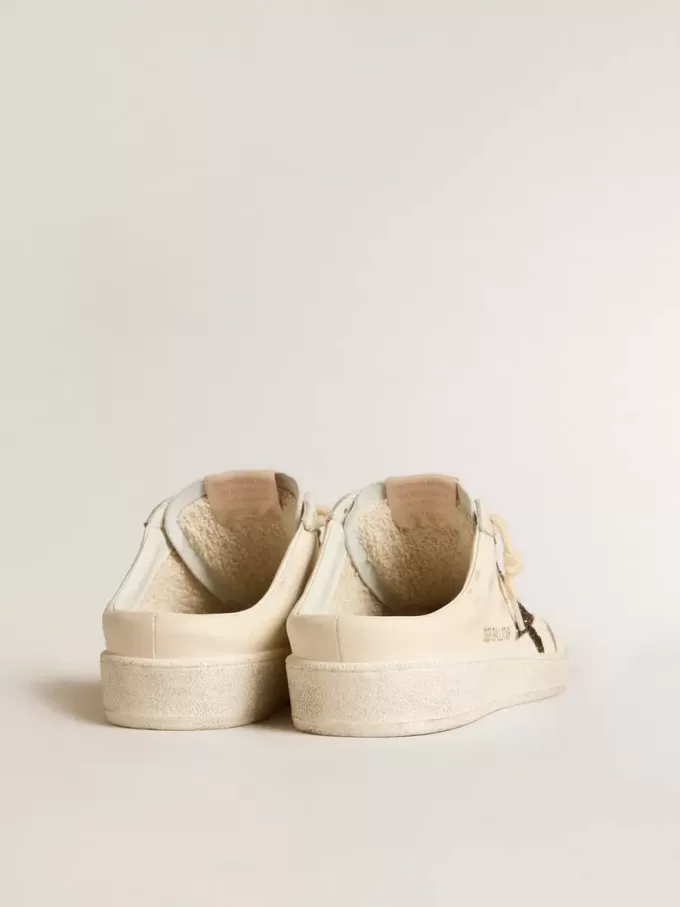 Sabots Ball Star en napa marfil con estrella brillante en bronce