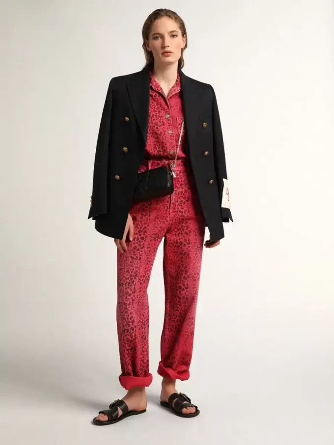 Sandalias planas Margaret para mujer en piel negra recubierta de resina Sandalias planas Margaret para mujer en piel negra recubierta de resina