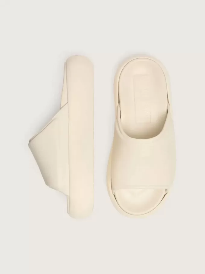 Sandalias sin talón Space-Star para mujer en piel blanca