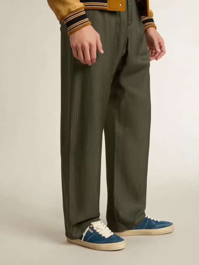 Soul Star para hombre en ante azul con lengüeta de cuero blanco en el talón Soul Star para hombre en ante azul con lengüeta de cuero blanco en el talón