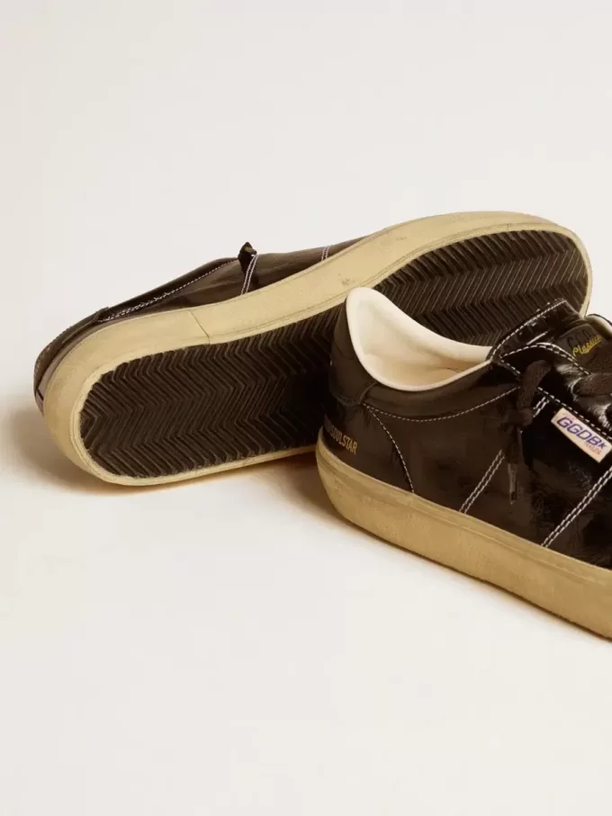 Soul Star para hombre en charol negro con lengüeta de cuero negro en el talón