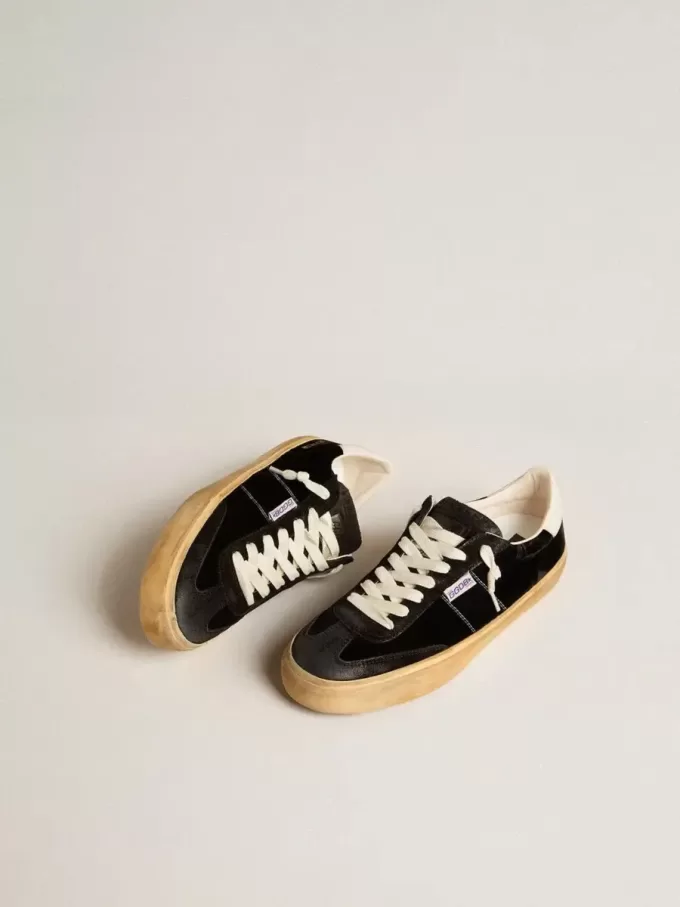 Soul Star para hombre en terciopelo negro con lengüeta del talón en cuero blanco