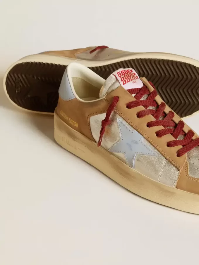 Stardan LTD plateadas para hombre con estrella de piel azul claro e inserciones de nubuck Stardan LTD plateadas para hombre con estrella de piel azul claro e inserciones de nubuck