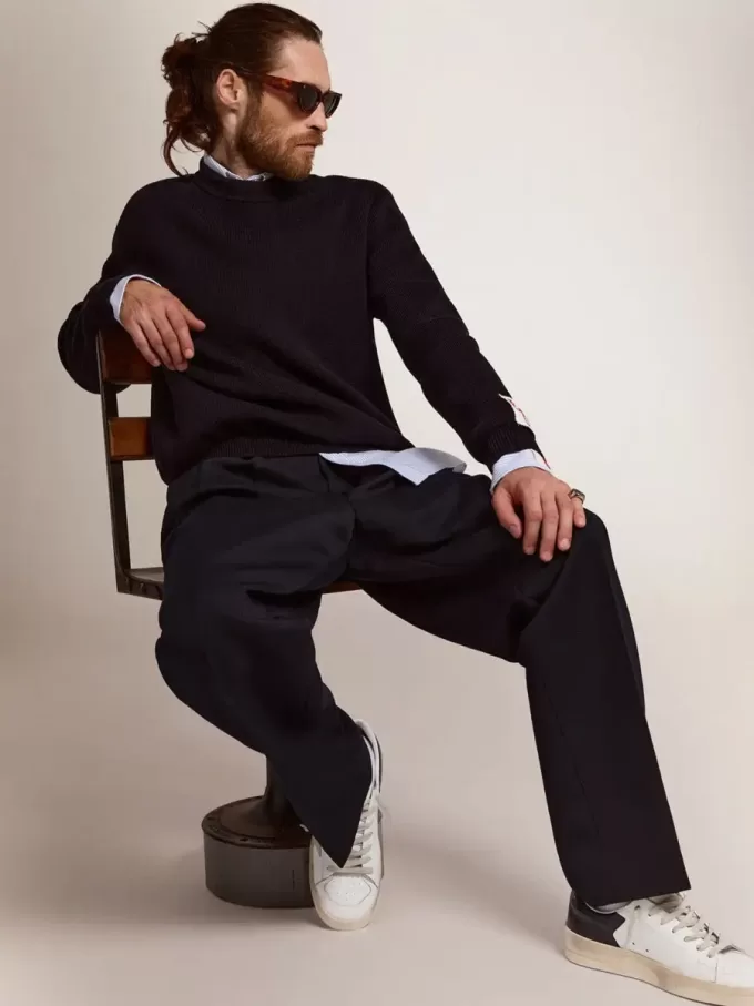 Stardan para hombre con estrella en ante gris hielo y lengüeta azul marino en el talón