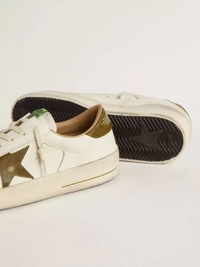 Stardan para hombre en piel blanca con estrella y lengüeta en el talón en piel con estampado de serpiente en verde militar Stardan para hombre en piel blanca con estrella y lengüeta en el talón en piel con estampado de serpiente en verde militar