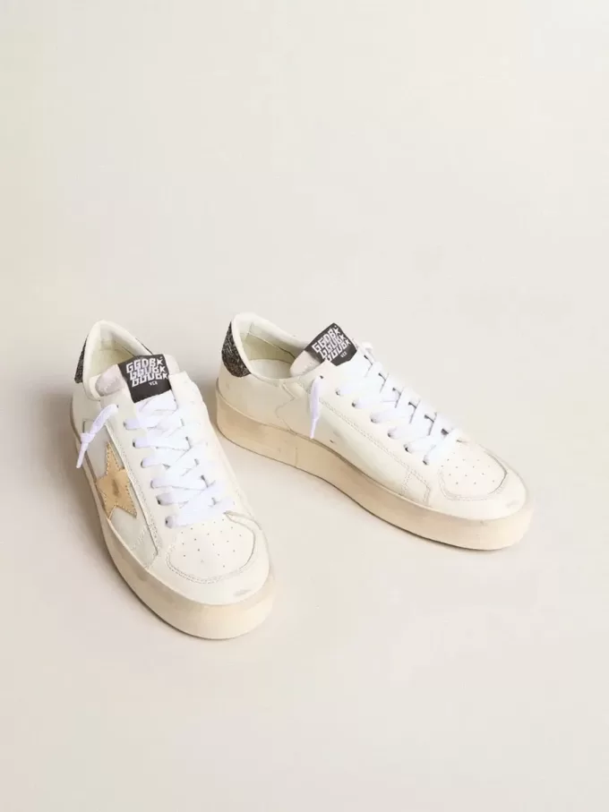 Stardan para mujer con estrella dorada y talón con purpurina Stardan para mujer con estrella dorada y talón con purpurina