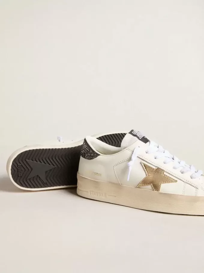 Stardan para mujer con estrella dorada y talón con purpurina Stardan para mujer con estrella dorada y talón con purpurina