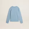 Sudadera azul claro para niño con letras en la parte delantera