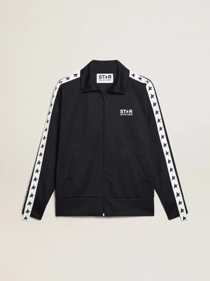 Sudadera azul oscuro con franja blanca y estrellas azules en contraste