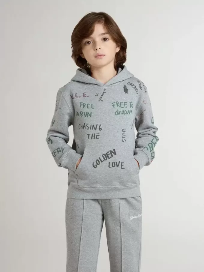 Sudadera gris para niños con letras estampadas multicolores Sudadera gris para niños con letras estampadas multicolores