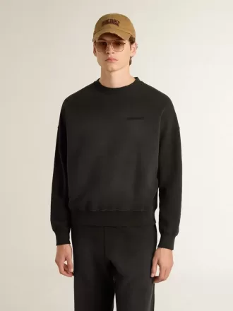 Sudadera unisex de algodón negro desgastado con logotipo bordado