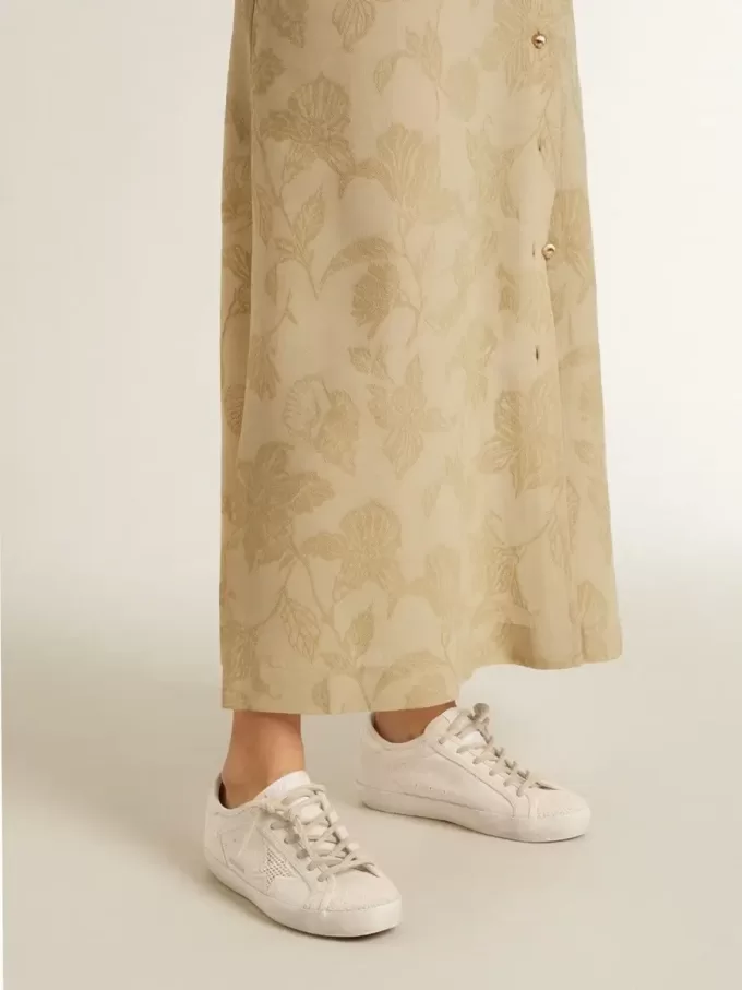 Super-Star en lona color perla con estrella en efecto malla tono sobre tono Super-Star en lona color perla con estrella en efecto malla tono sobre tono