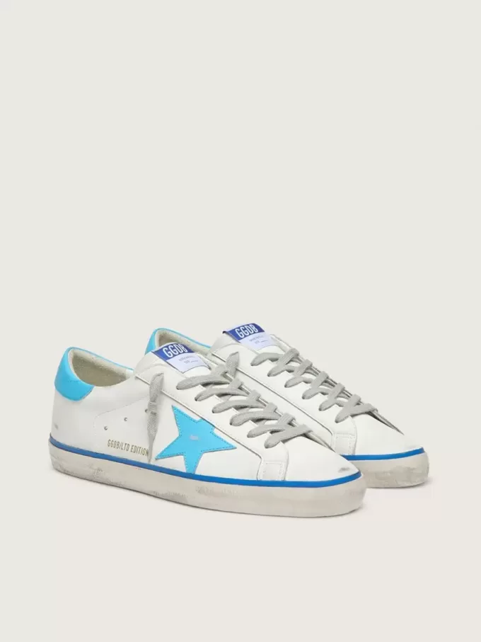 Super-Star LTD para hombre en piel blanca con estrella y lengüeta del talón en piel azul claro