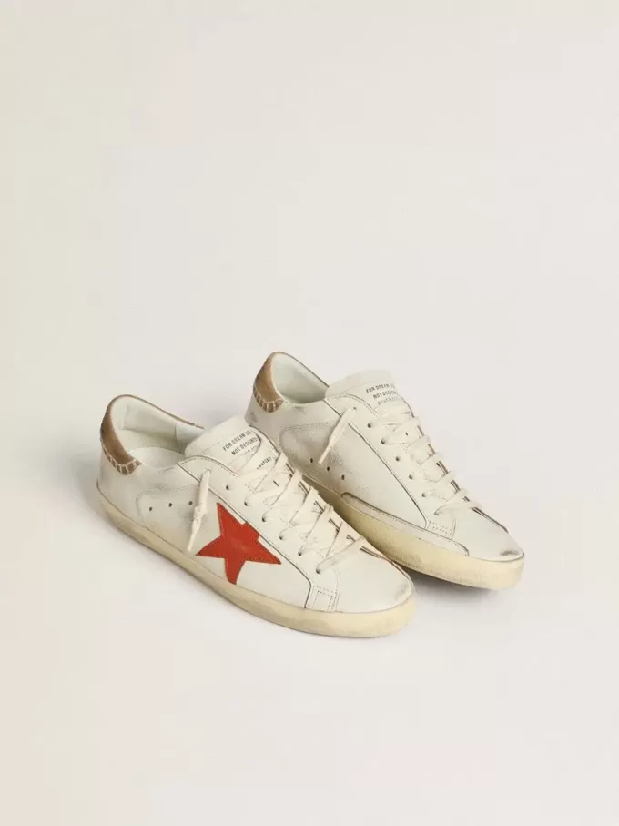 Super-Star LTD para hombre en piel napa con estrella de piel naranja y lengüeta del talón en ante tabaco