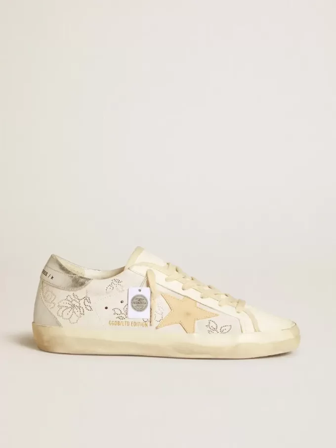 Super-Star LTD para mujer con cristales Swarovski y estrella de cuero gris humo. Super-Star LTD para mujer con cristales Swarovski y estrella de cuero gris humo.