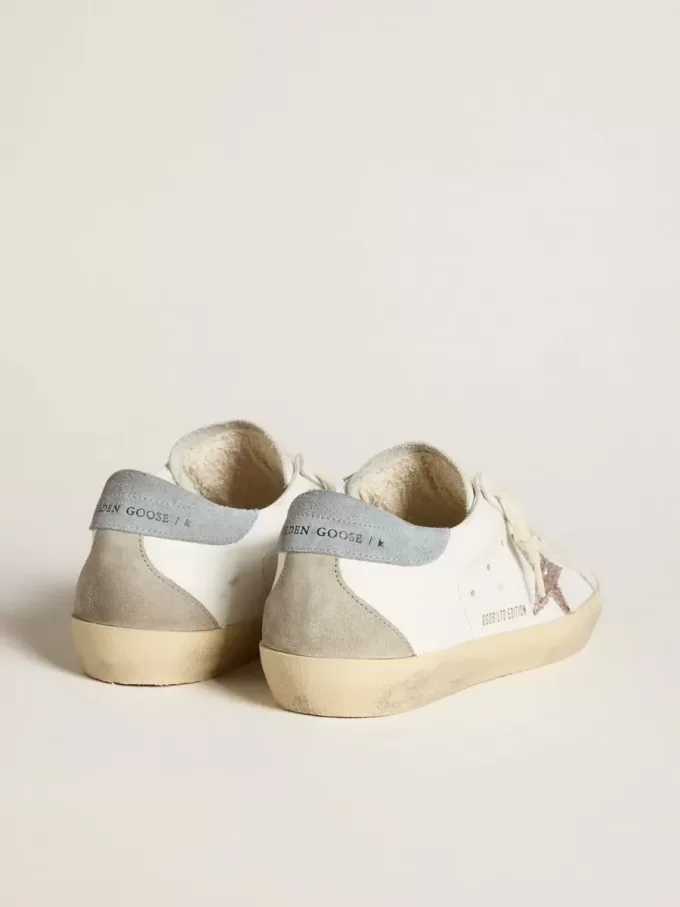 Super-Star LTD para mujer con estrella multicolor brillante y lengüeta de ante en el talón Super-Star LTD para mujer con estrella multicolor brillante y lengüeta de ante en el talón