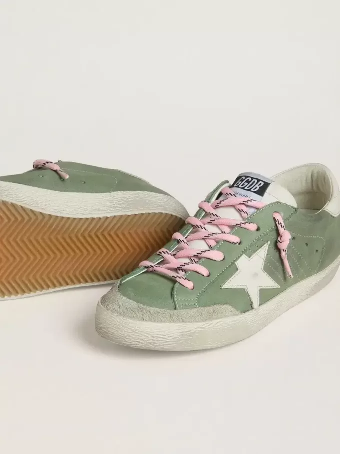 Super-Star LTD para mujer en nubuck verde con estrella y lengüeta en el talón de cuero blanco Super-Star LTD para mujer en nubuck verde con estrella y lengüeta en el talón de cuero blanco