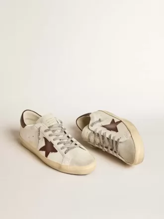 Super-Star para hombre con estrella de lona y lengüeta del talón de cuero marrón oscuro Super-Star para hombre con estrella de lona y lengüeta del talón de cuero marrón oscuro