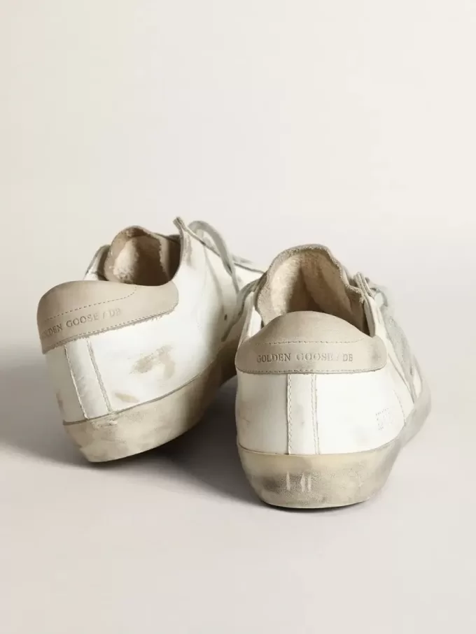 Super-Star para hombre con estrella perforada y lengüeta gris hielo en el talón