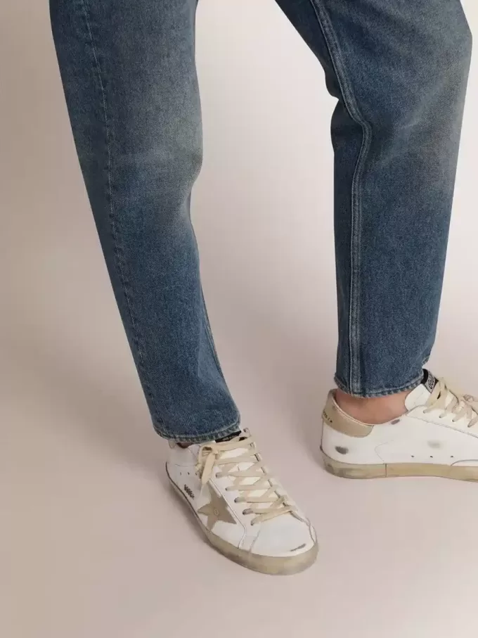 Super-Star para hombre con ribete y letras doradas brillantes