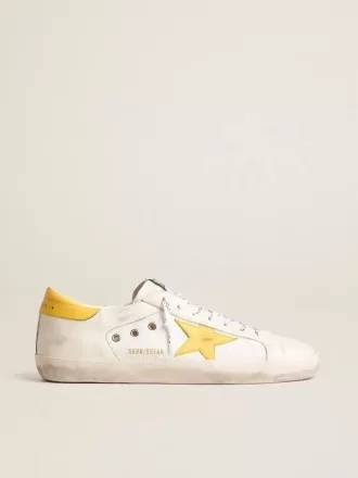 Super-Star para hombre en malla y piel napa con estrella y lengüeta en el talón de piel amarilla Super-Star para hombre en malla y piel napa con estrella y lengüeta en el talón de piel amarilla