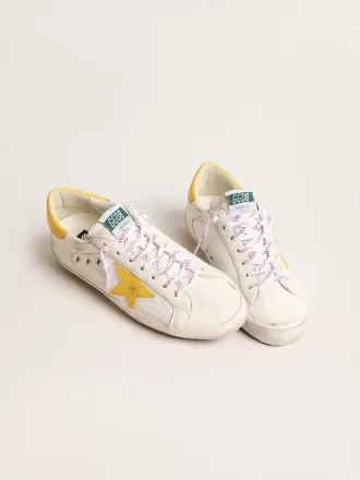 Super-Star para hombre en malla y piel napa con estrella y lengüeta en el talón de piel amarilla Super-Star para hombre en malla y piel napa con estrella y lengüeta en el talón de piel amarilla