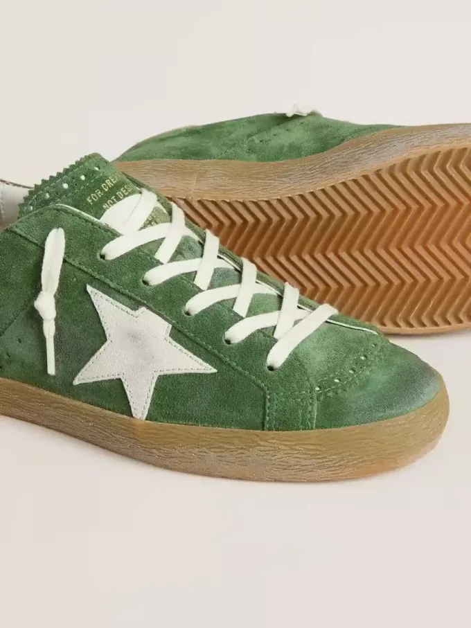 Super-Star para mujer en ante verde con estrella blanca