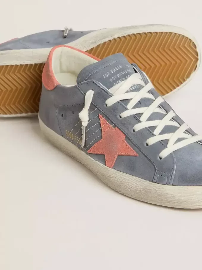 Super Star para mujer en nubuck azul con estrella y lengüeta en el talón de ante rosa
