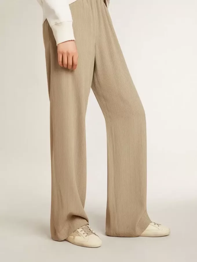 Super-Star para mujer en piel napa con estrella de cristal Swarovski y lengüeta en el talón