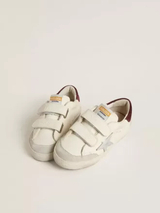 Teen Old School con estrella de cuero metalizado plateado y lengüeta del talón de ante morado