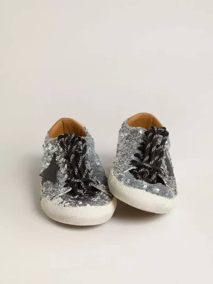 True-Star para hombre con lentejuelas plateadas, estrella negra y lengüeta de cuero beige en el talón