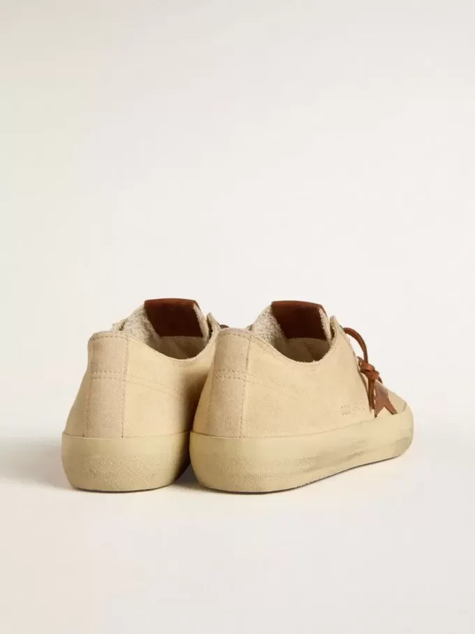 V-Star para hombre en lona color crema con estrella de cuero color tabaco