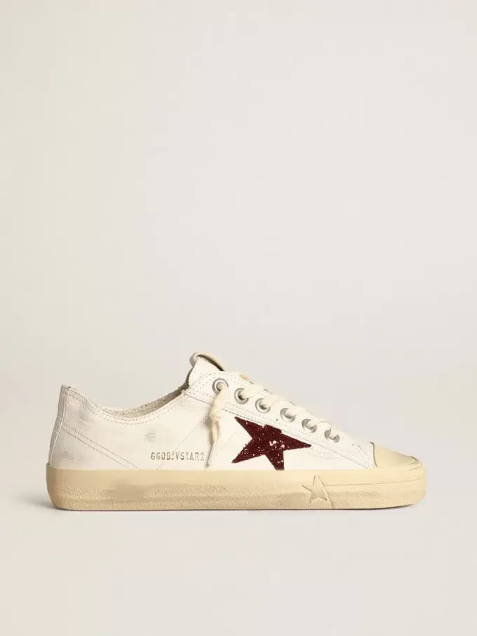 V-Star para mujer en napa blanca con estrella roja brillante V-Star para mujer en napa blanca con estrella roja brillante