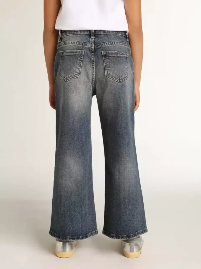 Vaqueros de pierna ancha en denim azul medio