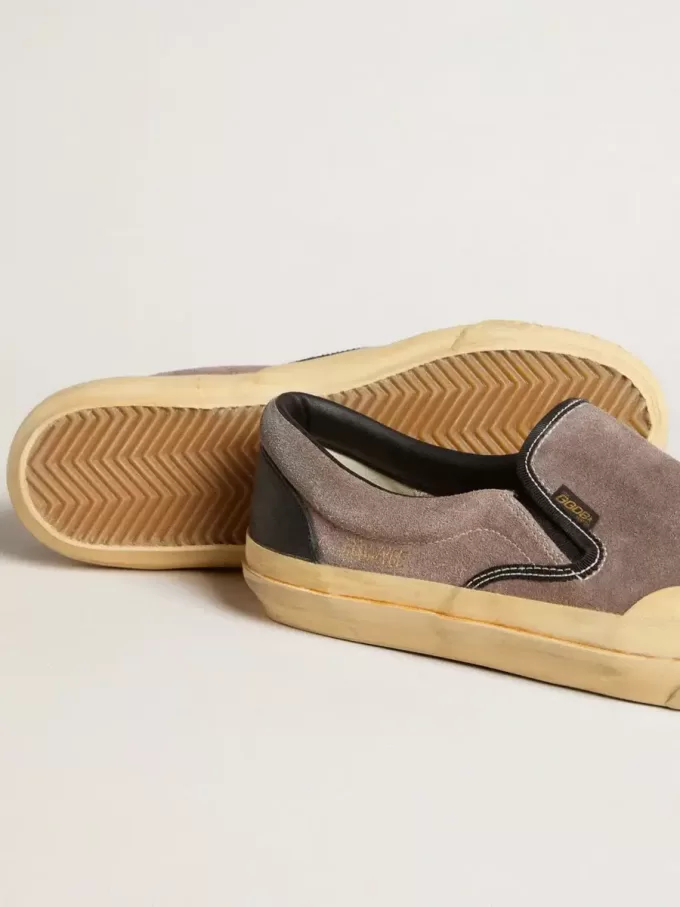 VCE Penstar para mujer en ante gris paloma con lengüeta de cuero negro en el talón