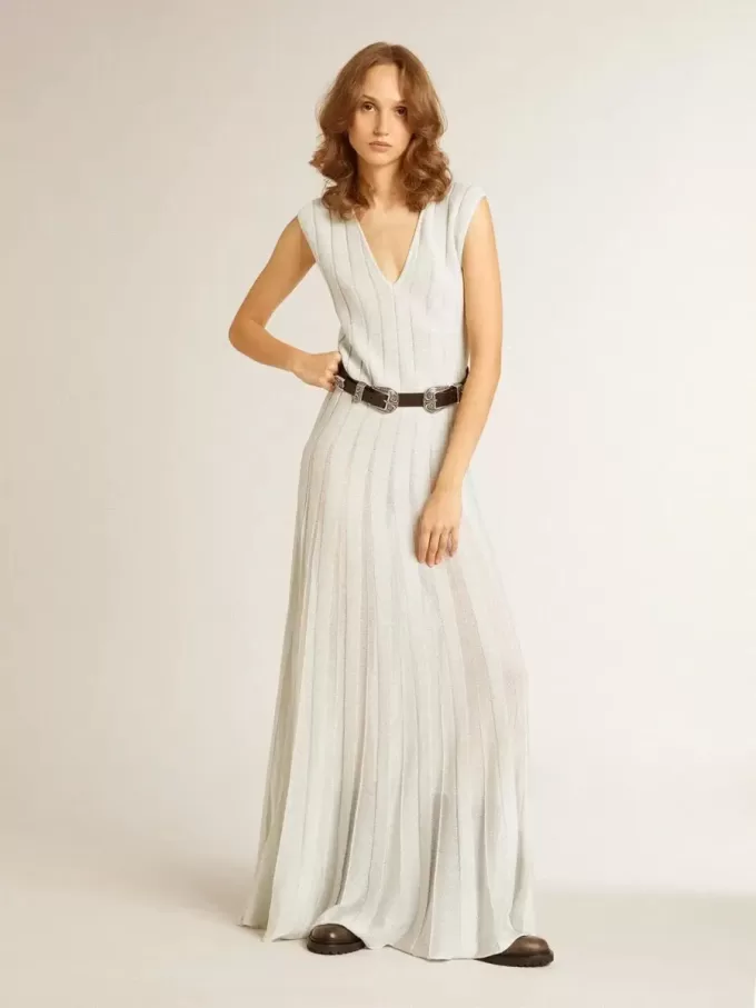 Vestido azul claro para mujer con estampado de rayas verticales