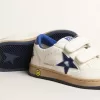Young Ball Star con estrella y lengüeta trasera de cuero azul metalizado Young Ball Star con estrella y lengüeta trasera de cuero azul metalizado