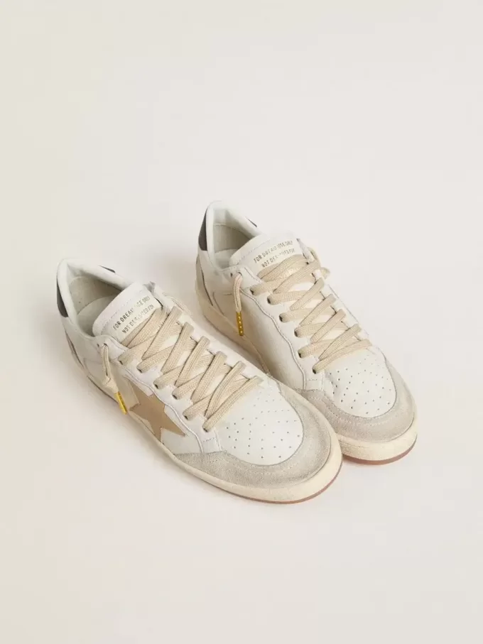 Zapatillas Ball Star LTD para mujer con estrella dorada y lengüeta negra en el talón