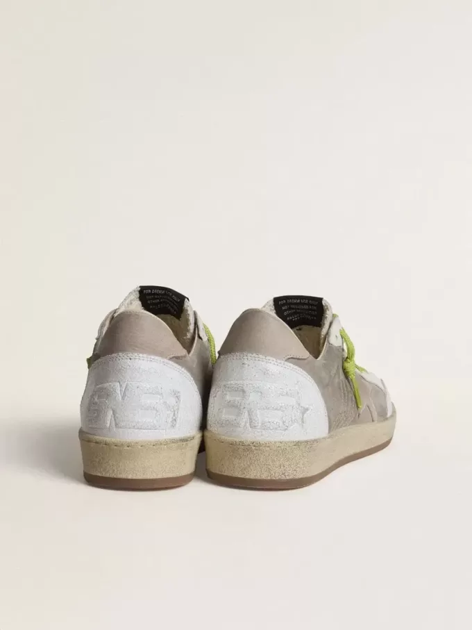 Zapatillas Ball Star para hombre en ante gris con estrella de ante rosa viejo y lengüeta del talón de cuero beige Zapatillas Ball Star para hombre en ante gris con estrella de ante rosa viejo y lengüeta del talón de cuero beige