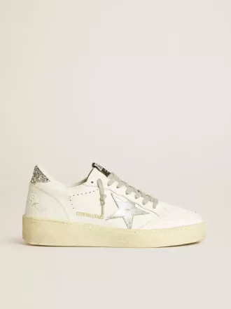 Zapatillas Ball Star para mujer con estrella de piel plateada y lengüeta del talón con purpurina plateada Zapatillas Ball Star para mujer con estrella de piel plateada y lengüeta del talón con purpurina plateada