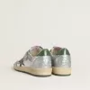 Zapatillas Ball Star para mujer en nailon plateado con estrella y lengüeta en el talón de piel verde Zapatillas Ball Star para mujer en nailon plateado con estrella y lengüeta en el talón de piel verde