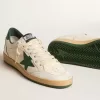 Zapatillas Ball Star Wishes para mujer en piel napa blanca con estrella y lengüeta en el talón en piel verde Zapatillas Ball Star Wishes para mujer en piel napa blanca con estrella y lengüeta en el talón en piel verde