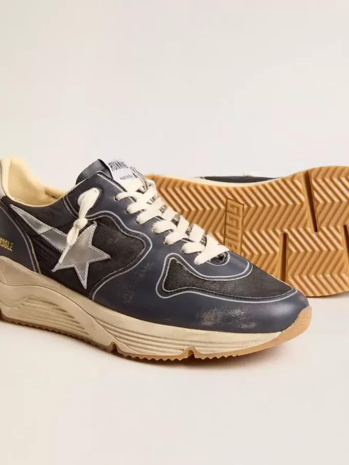 Zapatillas Running Sole para hombre en piel napa azul oscuro y nailon negro con estrella plateada